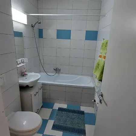 Apartman Avangarden *